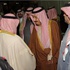 الأمراء وكبار المسئولين والعلماء يطمئنون على خادم الحرمين