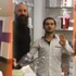 مصورو الباباراتزي يلاحقون السلطان سليمان وهو يشتري أغراض المطبخ