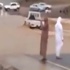 فيديو مثير لسعودي يحاول عبور مجرى السيول بسيارته فماذا حلّ به؟