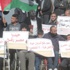 طلاب غزة وجرحاها يطالبون بممر مائي ينهي معاناتهم