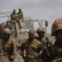 الجنود الصوماليون والكينيون يدخلون كيسمايو بعدما فرت منها حركة الشباب الجنود الصوماليون والكينيون يدخلون كيسمايو بعدما فرت منها حركة الشباب