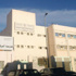 التحقيق في سقوط طالب من سطح مدرسة