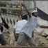 إصابة فلسطينيين في مواجهات مع مستوطنين يهود قرب رام الله إصابة فلسطينيين في مواجهات مع مستوطنين يهود قرب رام الله