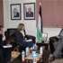 بلدية الخليل والأمم المتحدة يبحثان امكانية اقامة اسكان خيري في المدينة
