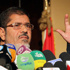 أوبزيرفر: مرسي يسكت معارضيه بالاستفتاء