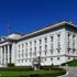 إدانة طبيب ألماني في سويسرا بتهمة انتهاك حرمة مريضة له