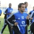 الهلال يختتم تدريباته ويغادر لملاقاة الأهلي في لقاء أكون أو لا أكون الهلال يختتم تدريباته ويغادر لملاقاة الأهلي في لقاء أكون أو لا أكون