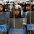 الأمن المركزي يفض اعتصامًا عماليًّا بالقوة في البحر الأحمر