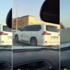 “فيديو” سائق يحوّل جيب لكزس إلى سيارة أجرة بالرياض