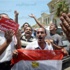 بالصور.. العشرات من أنصار مرسي يتظاهرون أثناء تنصيب الرئيس المؤقت