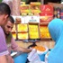 ''ضرب الحبيب زي أكل الزبيب''.. بس يا ترى الأمريكي ولا المصري ؟ ''ضرب الحبيب زي أكل الزبيب''.. بس يا ترى الأمريكي ولا المصري ؟