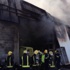 وفاة ثلاثة عمال اختناقاً في حريق مستودع بتبوك