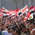 محتفلو التحرير يستمعون لنتيجة الانتخابات عبر ''راديو المنصة''