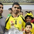 «الوسط الرياضي» يرصد الفرحة الأهلاوية بعد التتويج بالكأس «الوسط الرياضي» يرصد الفرحة الأهلاوية بعد التتويج بالكأس