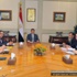 المتظاهرون يحملون 3 نعوش رمزية في مسيرة من «النور» لـ«التحرير» المتظاهرون يحملون 3 نعوش رمزية في مسيرة من «النور» لـ«التحرير»