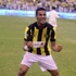 هزازي يطير للقاء «هنري» إدارة الاتحاد تفكر في التجديد لـ «بينات»
