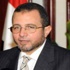 قنديل يتابع حالات تسمم طالبات المدينة الجامعية