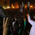 ميدان التحرير يرفع الأحذية ويمزق صور مرسي ميدان التحرير يرفع الأحذية ويمزق صور مرسي