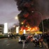حريق هائل يغلق المطار الدولي في نيروبي
