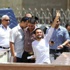 اشتباكات بين الأمن وأنصار «دومة» بعد منعهم من حضور محاكمته في «إهانة مرسي»
