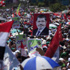 مؤيدو «مرسي» ينظمون مسيرة بالسويس للمطالبة بالإفراج عن قيادات الإخوان مؤيدو «مرسي» ينظمون مسيرة بالسويس للمطالبة بالإفراج عن قيادات الإخوان