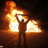 متظاهرو التحرير يشعلون النيران في ''مدرعة'' بالميدان متظاهرو التحرير يشعلون النيران في ''مدرعة'' بالميدان
