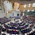 رئيس كتلة اليسار في البرلمان الألماني يطالب حزبه بأن يكون للناس العاديين