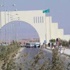 مدرسو وموظفو "آل البيت" يعلقون العمل بسبب الهيكلة ويهددون بالتصعيد