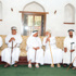 النعيمي يعزي عبدالله القتبي في وفاة والده