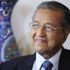 رئيس الوزراء الماليزي مهاتير محمد يقدم استقالته