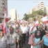 مسيرة تضامنية بين المسجدين