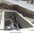 مطالبات بردم حفر عميقة وآسنة في غرندل
