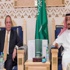 خادم الحرمين يستقبل رئيس وزراء باكستان