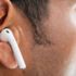 استشاري: مليار شخص معرض لمشاكل في السمع بسبب الاستخدام الخاطئ لسماعات الأذن