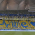 فيديو صورة .. طفل هلالي يتحول لتشجيع النصر بحثاً عن السعادة