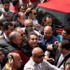 بالفيديو.. عشرات المتضامنين مع باسم يوسف أمام «القضاء العالي» بالفيديو.. عشرات المتضامنين مع باسم يوسف أمام «القضاء العالي»