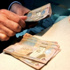 الحكومة توزع 2.8 مليون دينار من أصل 100 مليون بدل دعم المحروقات الحكومة توزع 2.8 مليون دينار من أصل 100 مليون بدل دعم المحروقات