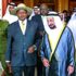 سلطان القاسمي يبحث ورئيس أوغندا علاقات التعاون