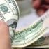 الدولار يرتفع لأعلى مستوى في أسبوعين