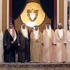الملك يؤكد على المصير الخليجي المشترك والوقوف صفا واحدا في مواجهة أي مخاطر الملك يؤكد على المصير الخليجي المشترك والوقوف صفا واحدا في مواجهة أي مخاطر