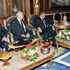 خادم الحرمين الشريفين يستقبل الرئيس المصري ويعقدان جلسة مباحثات