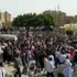 مصر : مقتل شخص في اشتباكات بين مسيحيين ومسلمين خارج كاتدرائية الأقباط بشمال القاهرة مصر : مقتل شخص في اشتباكات بين مسيحيين ومسلمين خارج كاتدرائية الأقباط بشمال القاهرة
