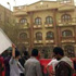استجابة محدودة لدعوات أوائل خريجي 2012 ومصابي الثورة للتظاهر أمام منزل مرسي
