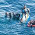 انتشال جثة وإنقاذ 37 شخصا في غرق قارب سياحي في تركيا