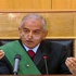 قاضي مبارك مهددًا: ''سأتنحى عن نظر الدعوى أذا تكلم أحد في الجلسة التاريخية''