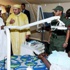 العاهل المغربي يزور المستشفى الميداني في مالي