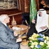 الملك عبد الله يستقبل عدلي منصور في قصره بجدة