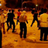 «فتاة» تشعل حرب الأسلحة البيضاء بين المتظاهرين والباعة الجائلين بميدان التحرير «فتاة» تشعل حرب الأسلحة البيضاء بين المتظاهرين والباعة الجائلين بميدان التحرير