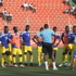 اتحاد الكرة: المنتخب واجه تشاد على ملعب ' أسفلت '