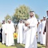 محمد بن سعود يشهد إطلاق 100 طائر حبارى في رأس الخيمة